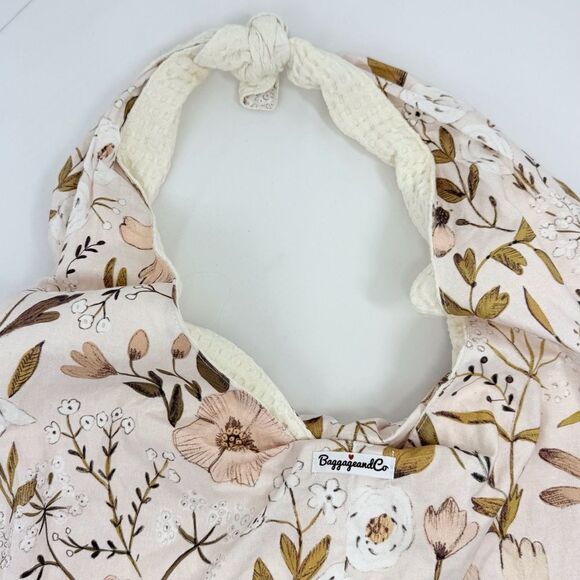Baggagean and Co. Pink Floral Cream Waffle Knit Soft Reversible Fabric Hobo Bag - Picture 9 of 16